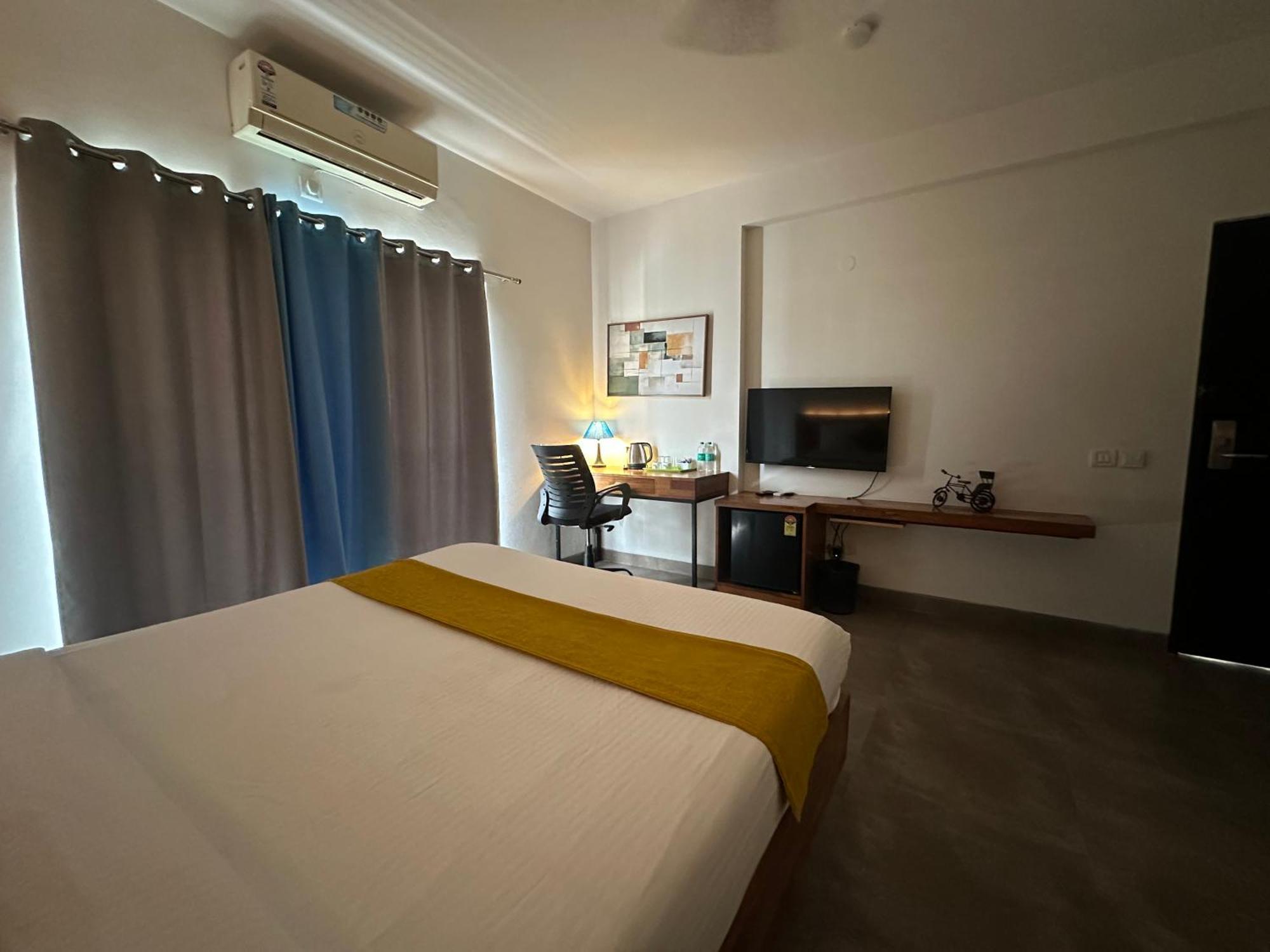 Aura Corporate Suites Bangalore Exterior photo